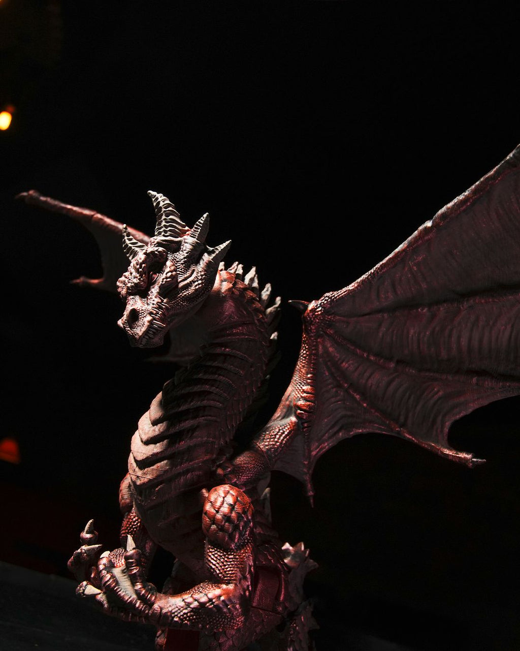 Majestätischer Fantasy-Drache – XXL Sammlerfigur mit 42 cm Flügelspannweite