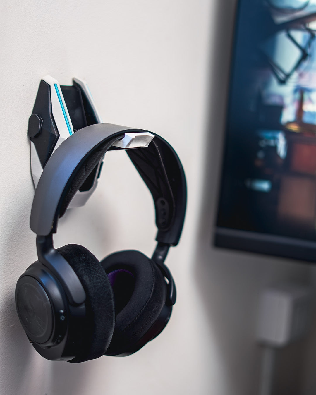 Gaming Headset & Controller Halter